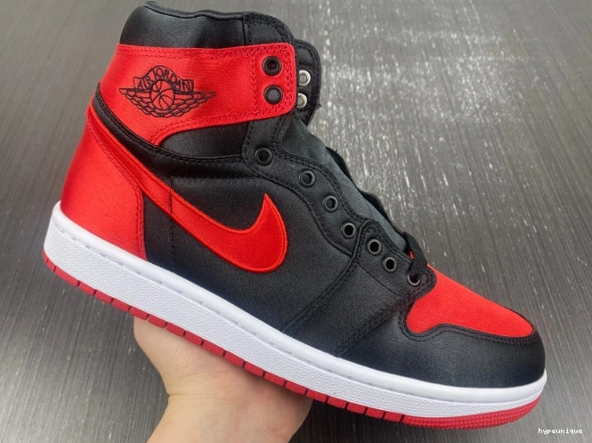 HYPE FD4810-061 Jordan WMNS 1 High Satin Air Bred OG 0709